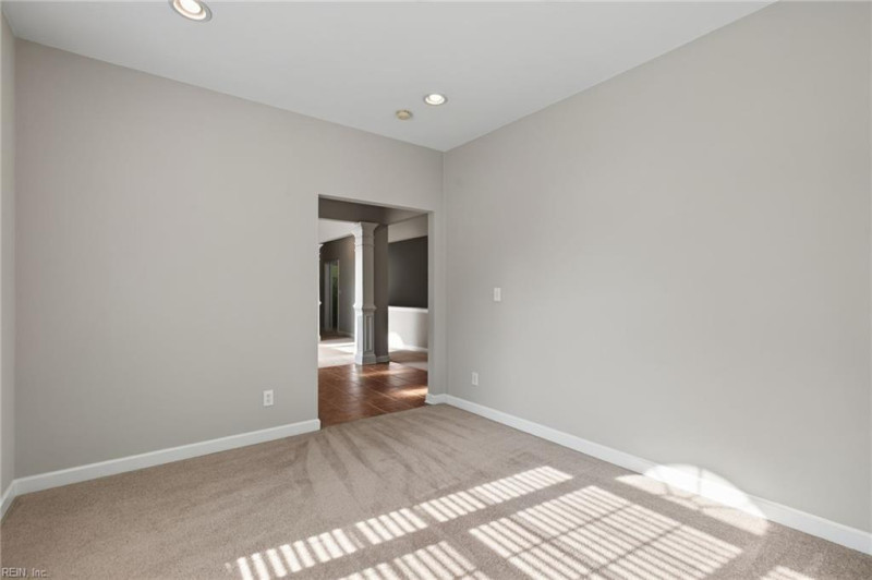 Photo 6 of 47 residential for sale in Chesapeake virginia Photo 6 of 47 residential for sale in Chesapeake virginia