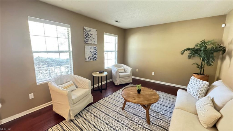 Photo 4 of 48 residential for sale in Newport News virginia
