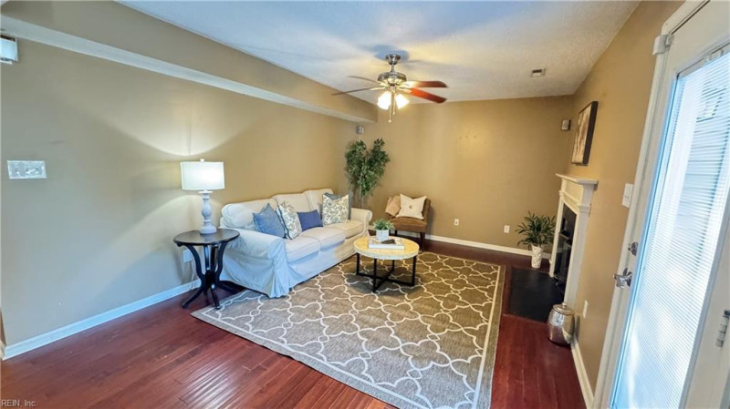 Photo 8 of 48 residential for sale in Newport News virginia
