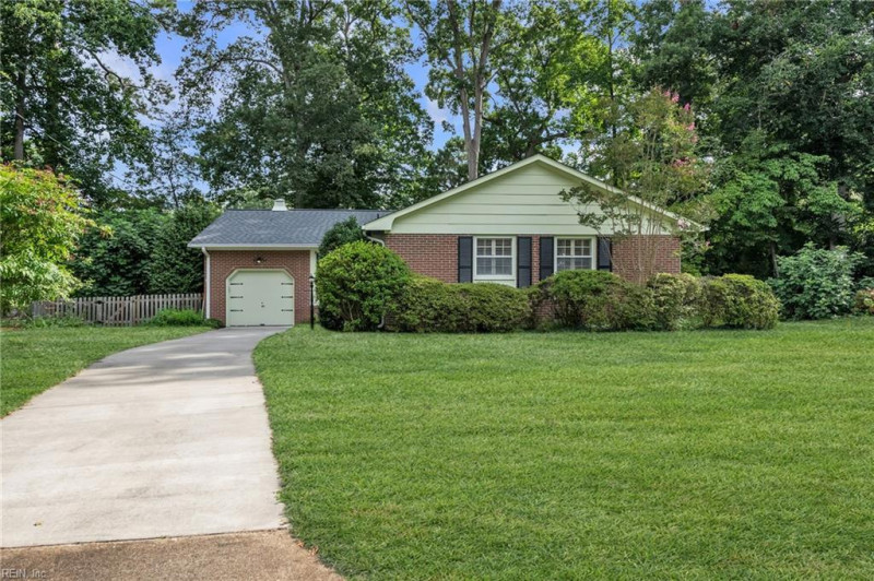 Photo 3 of 42 residential for sale in Newport News virginia Photo 3 of 42 residential for sale in Newport News virginia