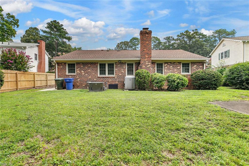 Photo 3 of 29 residential for sale in Newport News virginia Photo 3 of 29 residential for sale in Newport News virginia