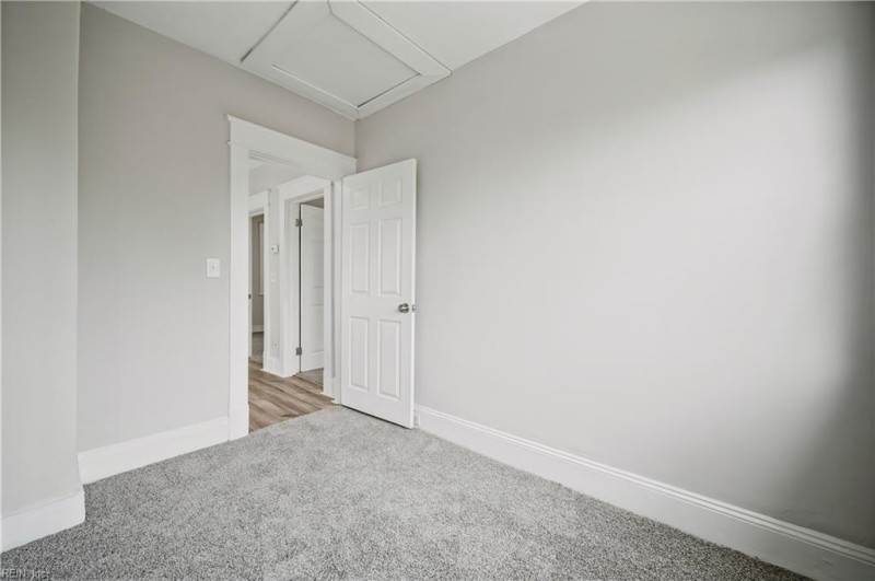 Photo 19 of 23 residential for sale in Norfolk virginia Photo 19 of 23 residential for sale in Norfolk virginia