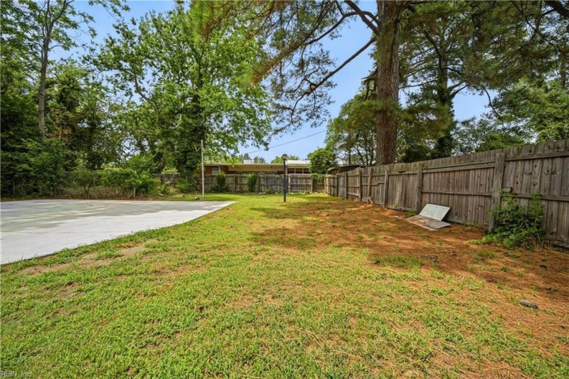 Photo 21 of 23 residential for sale in Norfolk virginia Photo 21 of 23 residential for sale in Norfolk virginia