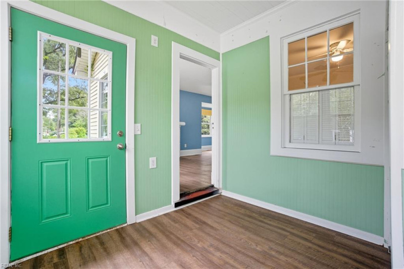 Photo 5 of 19 residential for sale in Norfolk virginia