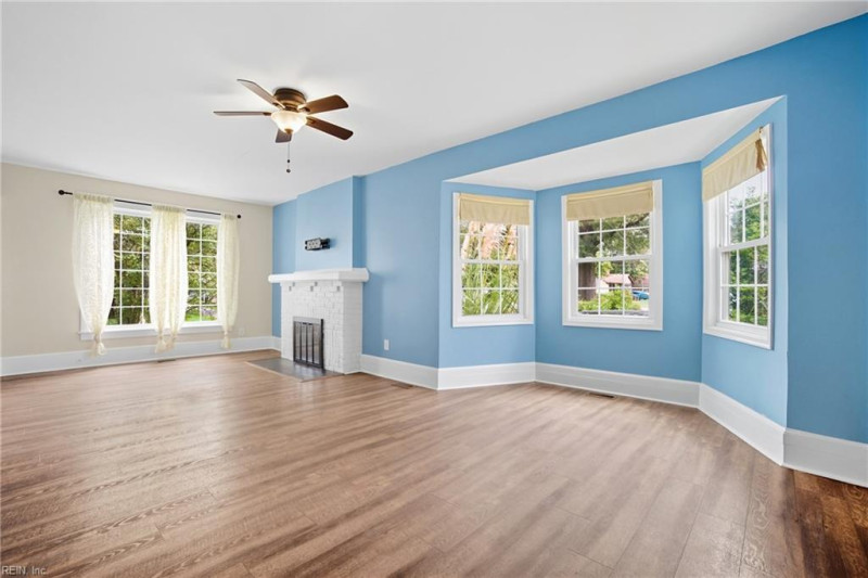 Photo 7 of 19 residential for sale in Norfolk virginia