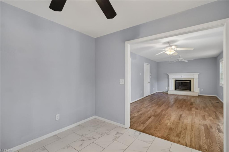 Photo 17 of 31 residential for sale in Newport News virginia