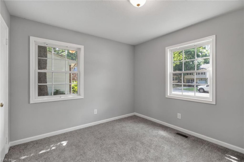 Photo 24 of 31 residential for sale in Newport News virginia