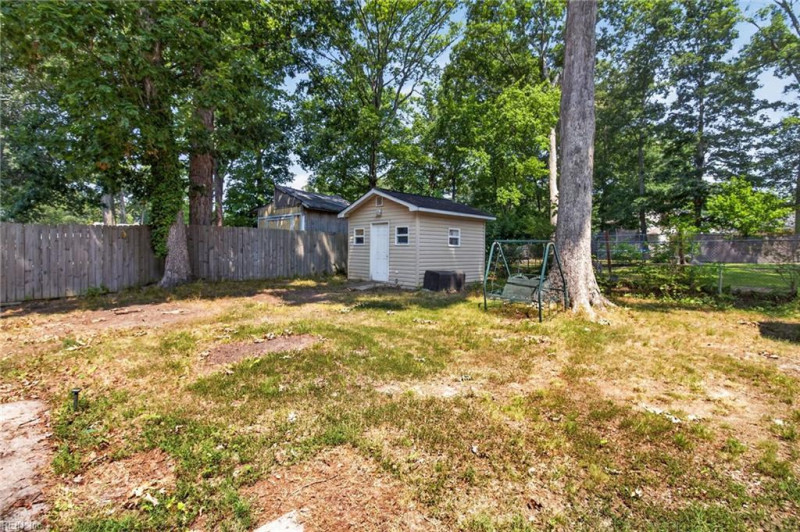 Photo 29 of 31 residential for sale in Newport News virginia