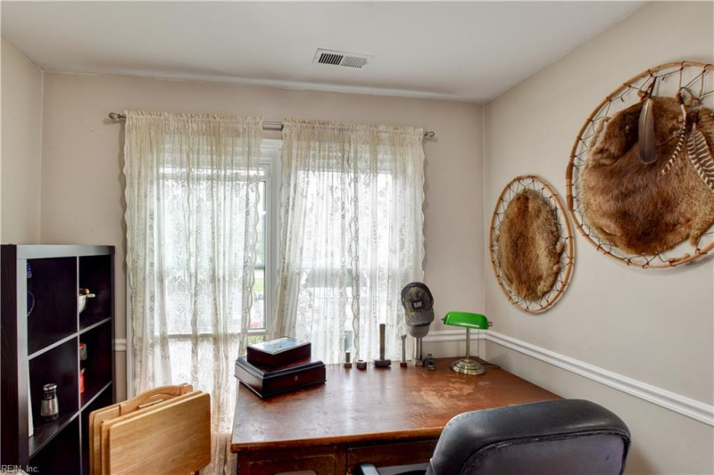 Photo 8 of 37 residential for sale in Suffolk virginia Photo 8 of 37 residential for sale in Suffolk virginia