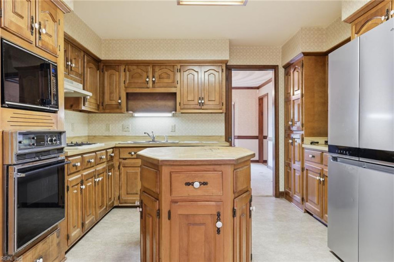 Photo 18 of 50 residential for sale in Virginia Beach virginia Photo 18 of 50 residential for sale in Virginia Beach virginia