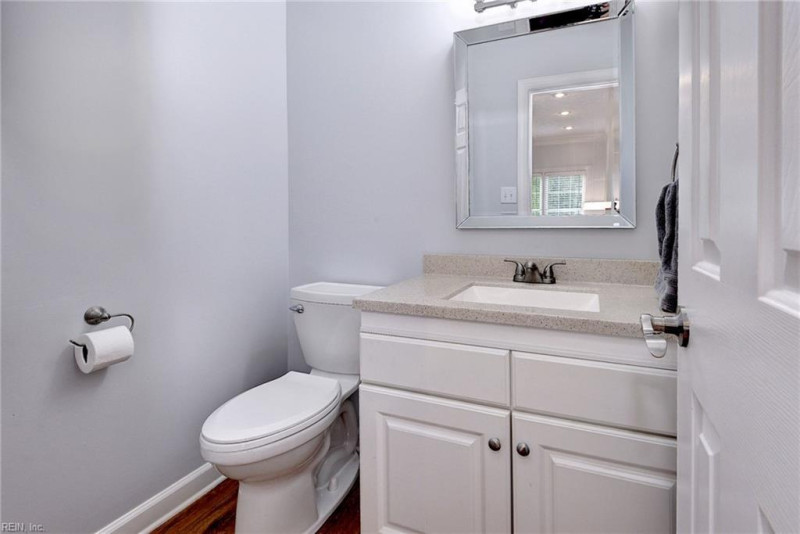 Photo 19 of 50 residential for sale in York County virginia