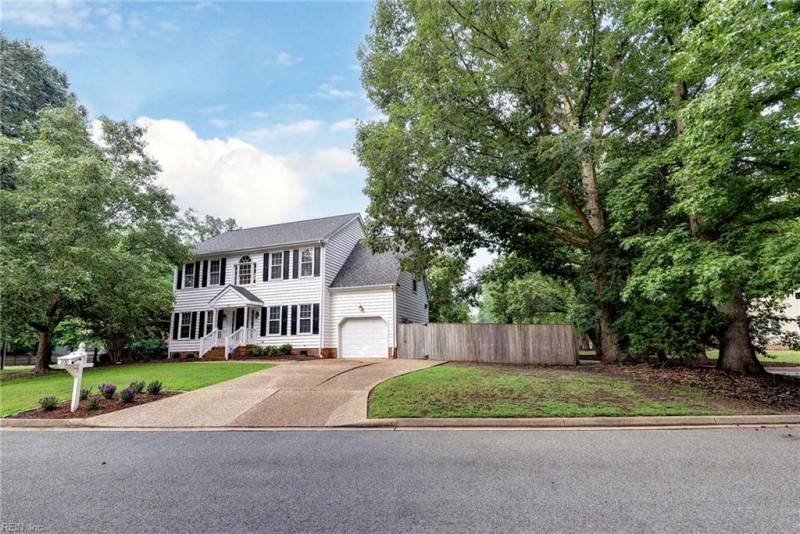 Photo 2 of 50 residential for sale in York County virginia