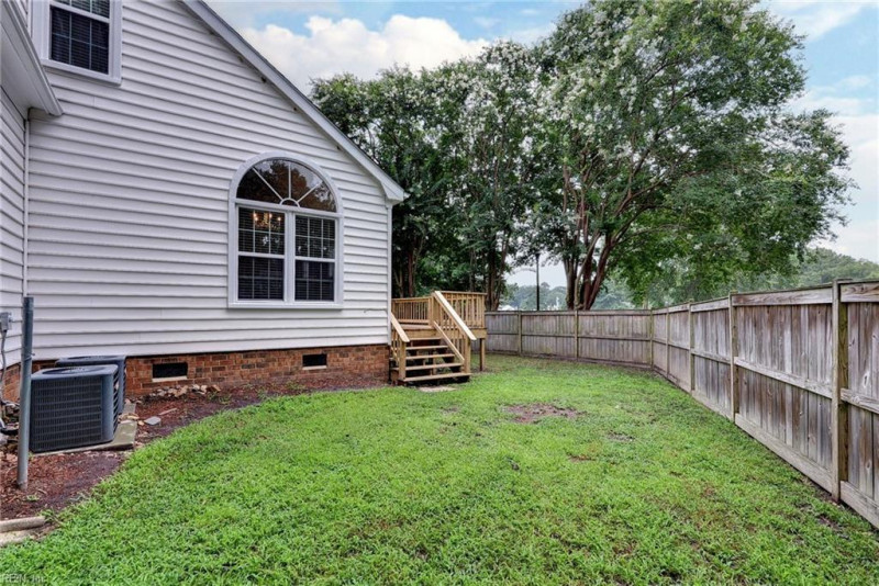 Photo 35 of 50 residential for sale in York County virginia