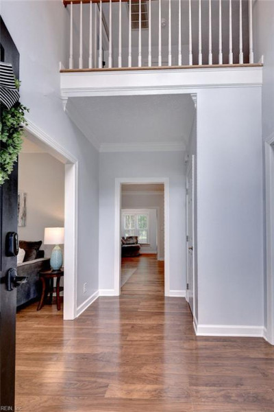 Photo 4 of 50 residential for sale in York County virginia