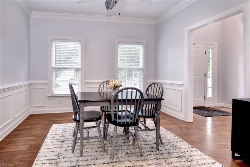 Photo 6 of 50 residential for sale in York County virginia