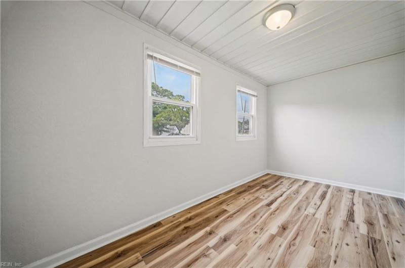 Photo 22 of 39 residential for sale in Norfolk virginia
