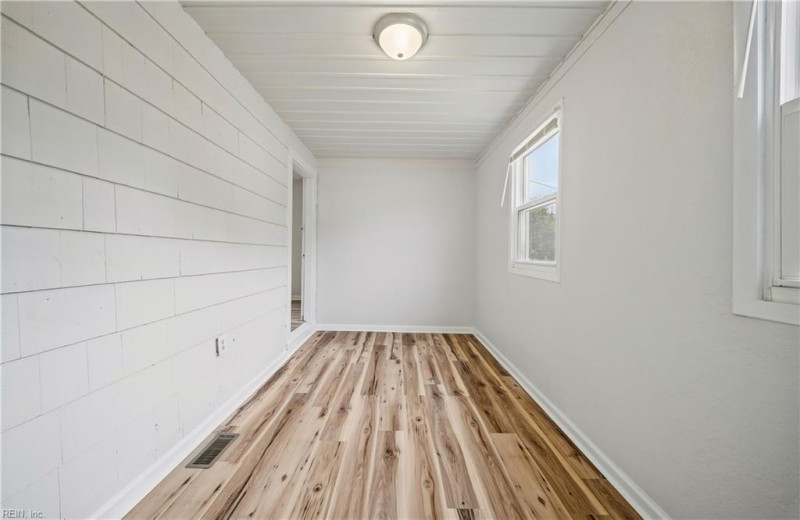 Photo 23 of 39 residential for sale in Norfolk virginia