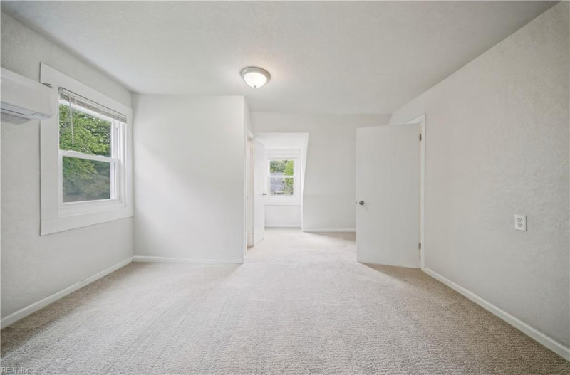 Photo 26 of 39 residential for sale in Norfolk virginia