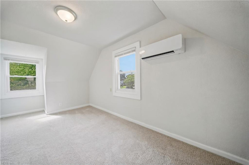 Photo 30 of 39 residential for sale in Norfolk virginia