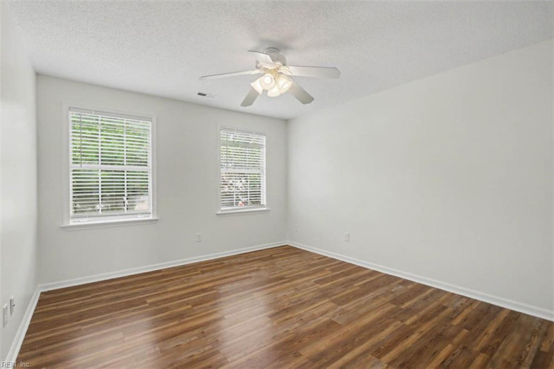 Photo 28 of 33 residential for sale in Virginia Beach virginia