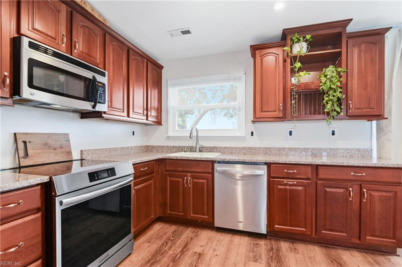 Photo 9 of 41 residential for sale in Virginia Beach virginia Photo 9 of 41 residential for sale in Virginia Beach virginia