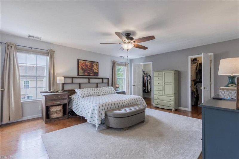 Photo 26 of 50 residential for sale in Chesapeake virginia