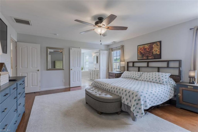 Photo 28 of 50 residential for sale in Chesapeake virginia