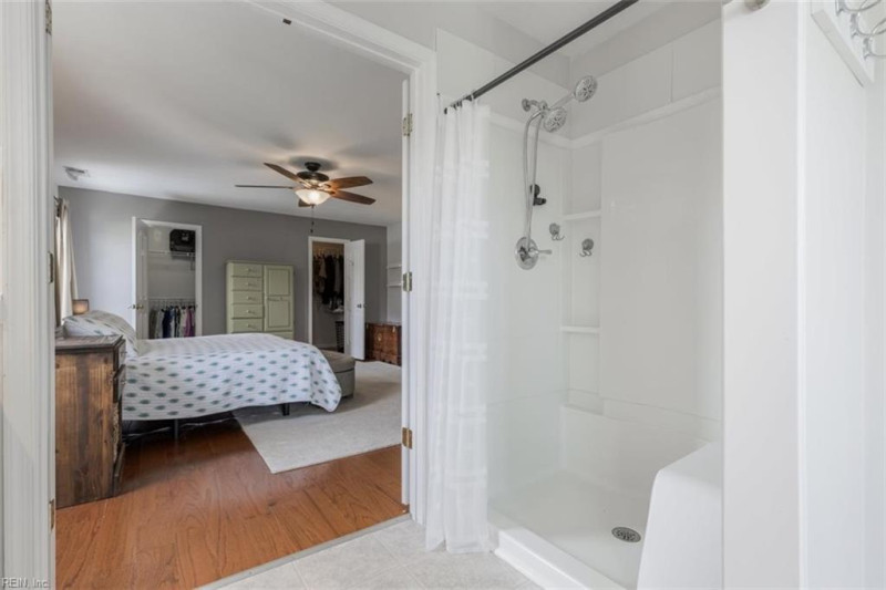 Photo 30 of 50 residential for sale in Chesapeake virginia