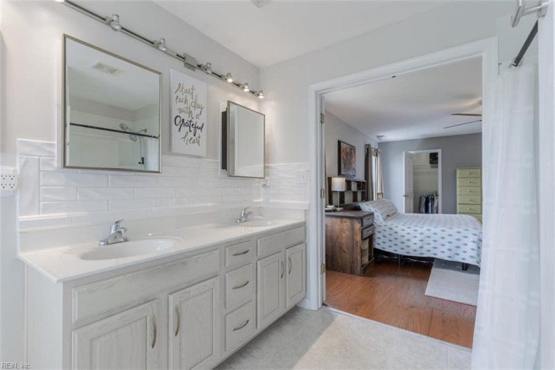 Photo 31 of 50 residential for sale in Chesapeake virginia