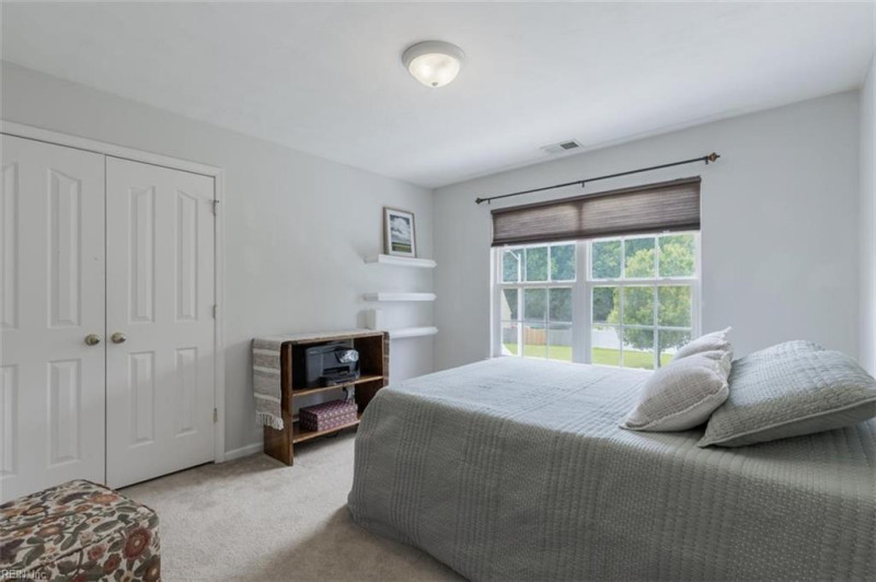 Photo 36 of 50 residential for sale in Chesapeake virginia