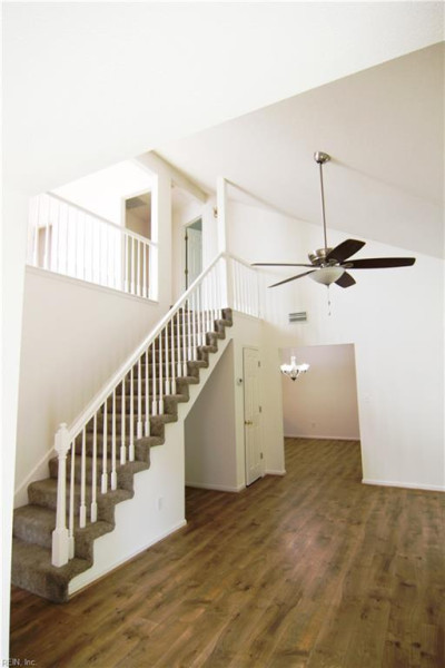 Photo 20 of 32 residential for sale in Chesapeake virginia