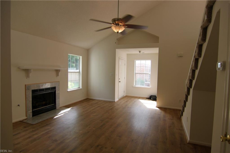 Photo 3 of 14 residential for sale in Chesapeake virginia Photo 3 of 14 residential for sale in Chesapeake virginia