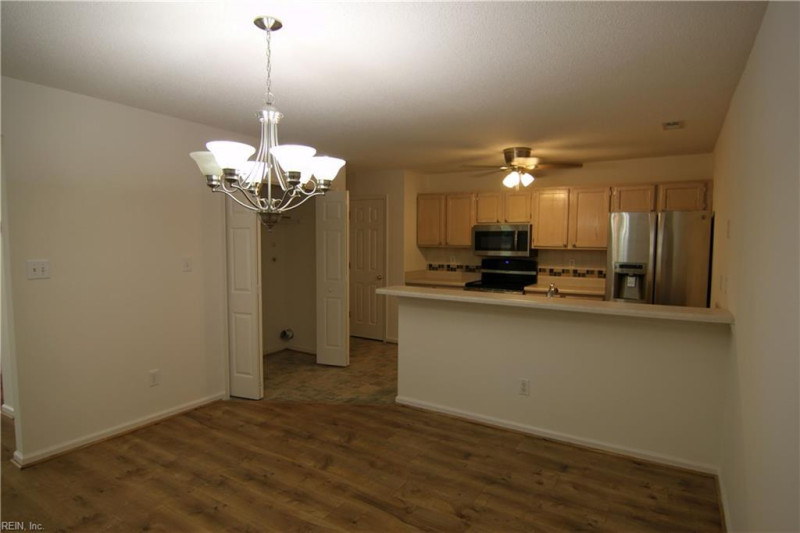 Photo 5 of 14 residential for sale in Chesapeake virginia Photo 5 of 14 residential for sale in Chesapeake virginia