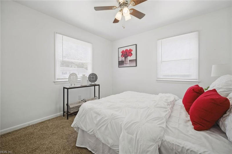 Photo 22 of 40 residential for sale in Hampton virginia