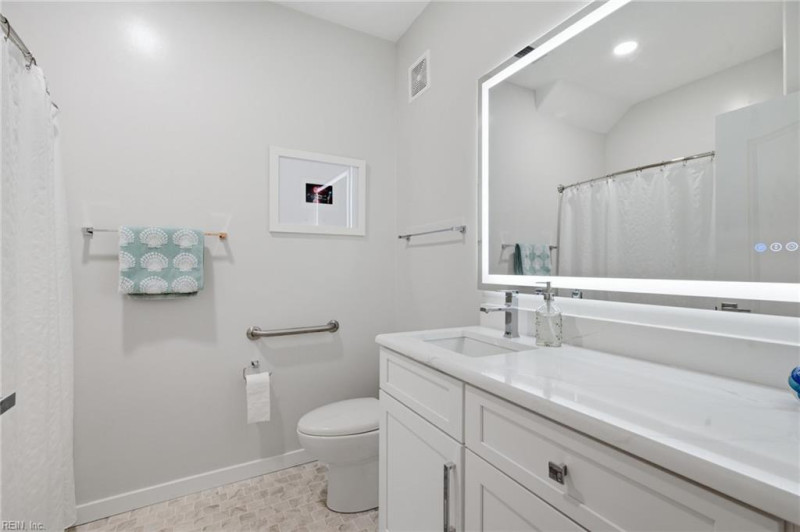Photo 13 of 47 residential for sale in Northampton County virginia