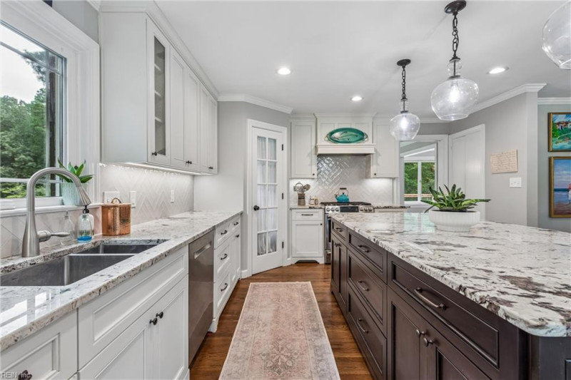 Photo 14 of 45 residential for sale in Newport News virginia