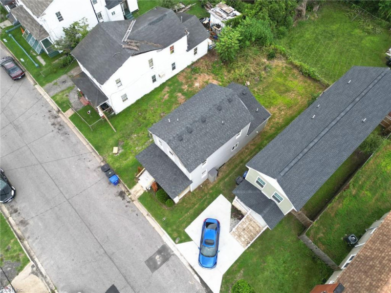 Photo 25 of 36 residential for sale in Portsmouth virginia