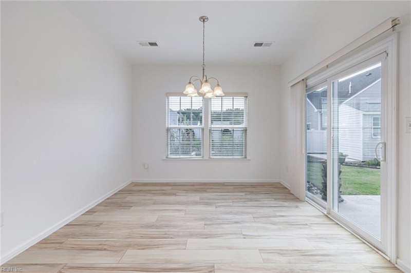 Photo 12 of 40 residential for sale in Newport News virginia