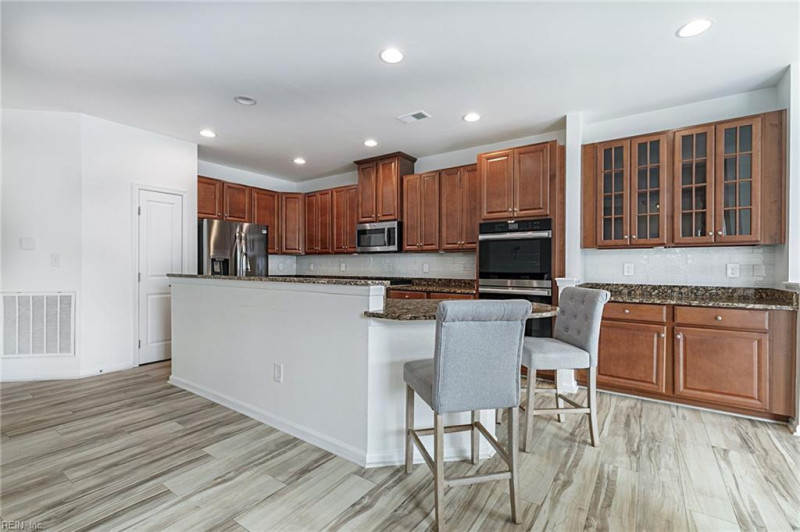 Photo 6 of 40 residential for sale in Newport News virginia
