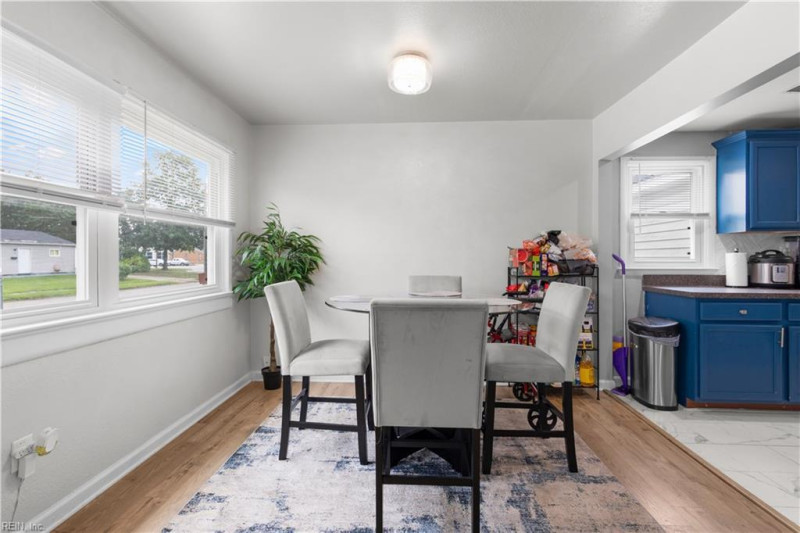 Photo 13 of 30 residential for sale in Portsmouth virginia