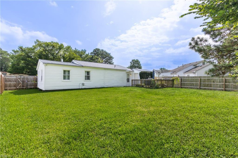 Photo 27 of 30 residential for sale in Portsmouth virginia