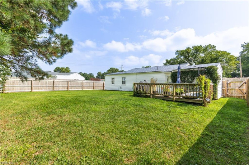 Photo 29 of 30 residential for sale in Portsmouth virginia