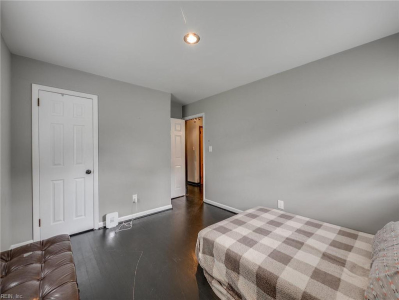 Photo 11 of 24 residential for sale in Newport News virginia
