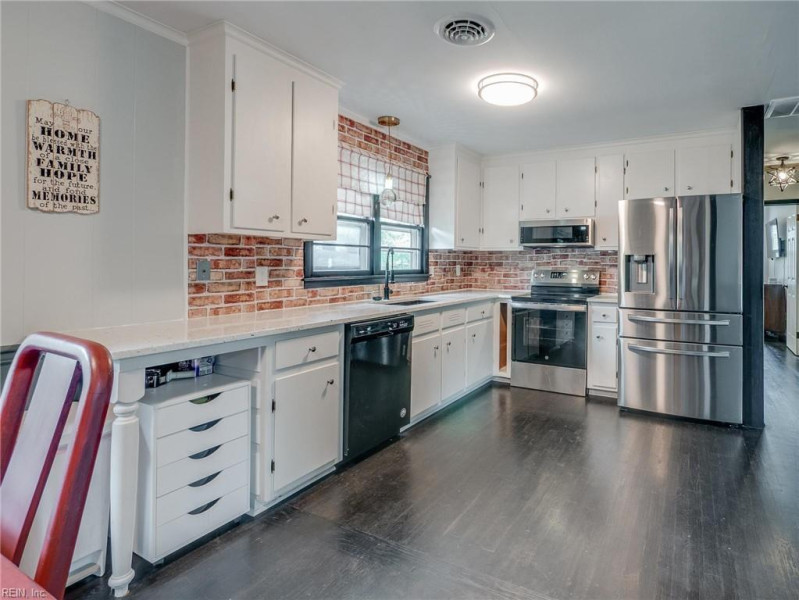Photo 17 of 24 residential for sale in Newport News virginia