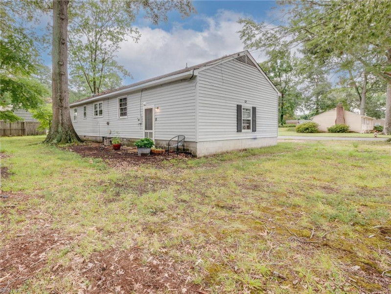 Photo 3 of 24 residential for sale in Newport News virginia
