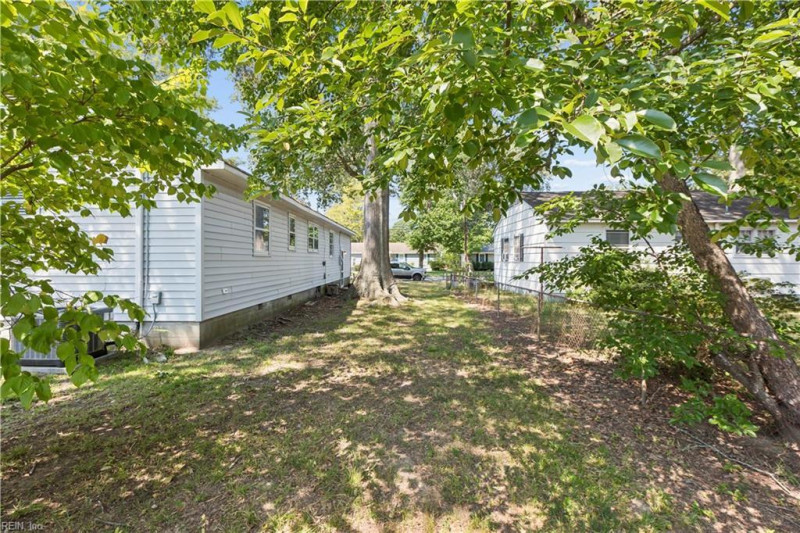 Photo 32 of 33 residential for sale in Newport News virginia Photo 32 of 33 residential for sale in Newport News virginia