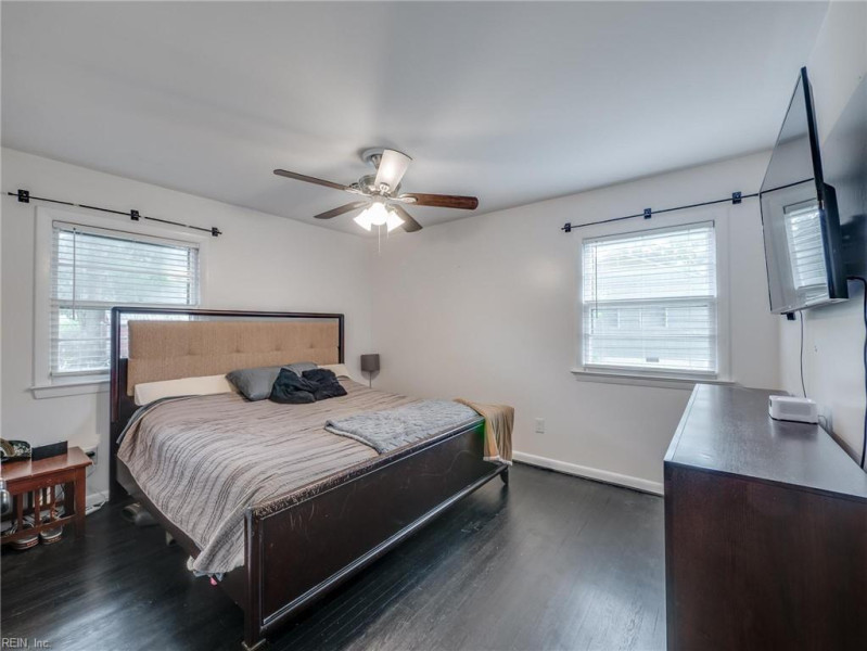 Photo 9 of 24 residential for sale in Newport News virginia