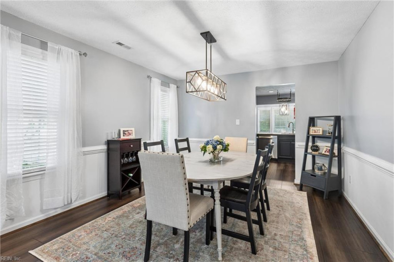 Photo 11 of 46 residential for sale in Newport News virginia