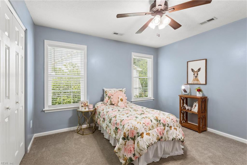 Photo 23 of 46 residential for sale in Newport News virginia