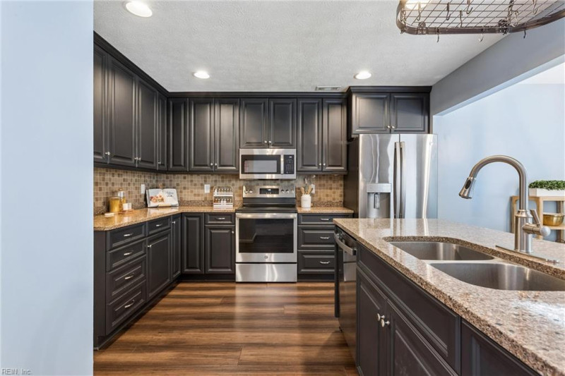 Photo 9 of 46 residential for sale in Newport News virginia